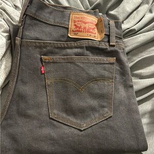 Levi's Men's Charcoal Straight Jeans